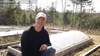 Easy DIY Hoop House