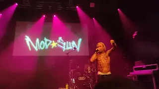Mod Sun - Sobriety Speech + Drive (Live @ Dynamo Eindhoven) 6-6-2023