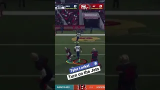 Madden 22 Russell Wilson pass to Tyler Lockett 40yrds Touchdown❕🏃🏾‍♂️💨