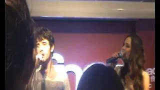 Louis Delort et Camille Lou - Tomber dans ses yeux Showcase Paris 24 10 12