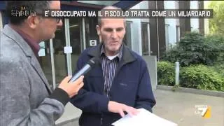 È disoccupato ma il fisco lo tratta come un miliardario