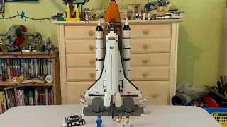 LEGO Creator 10231 Shuttle Expedition (2011)