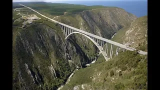 SOUTH AFRICA - The world's highest bungee jump bridge(216 Meter)