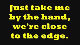 We the Kings - Skyway Avenue (lyrics on screen)