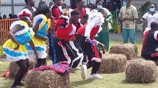 mwana wa mberi💃 💃 💃 luhya isukuti dance 🥳🥳🥳khuikweya