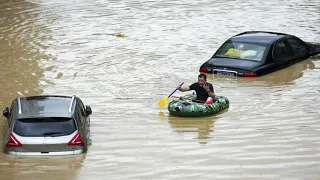 Floods are Turning Big China into Big Sea | Three Gorges Dam Floodgates are Open