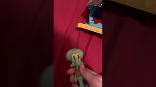 Unboxing of Inside Squidward Youtooz!