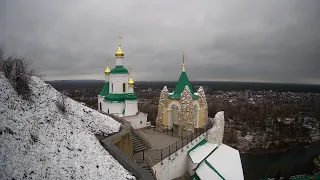 Божественная литургия 21 декабря 2021,  Свято-Успенская Святогорская лавра, Украина, г. Святогорск