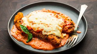 I can't believe I've never made Chicken Parm like this