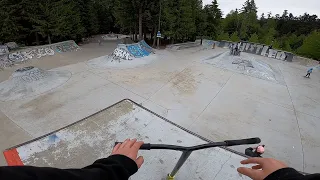 RIDING ONE OF THE BIGGEST SKATEPARKS IN CANADA!