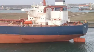 SHIPSPOTTING ROTTERDAM 2021// BUNKERING OF SEACROSS (CRUDE OIL TANKER) AT PORT OF ROTTERDAM