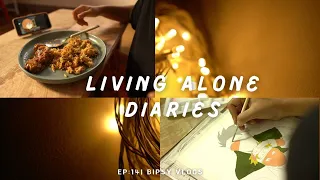 Living Alone Diaries: India vlog Ep 13 | A day in my life being a Homebody | Weekend ver. 🏋🏻‍♀️ 🍛 🎨