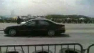 BMW E60 M5 vs S55 AMG Drag Race