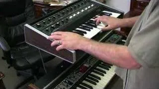 MicroMoog thru Roland RS-505 Paraphonic Ensemble Demo