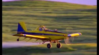 Air Tractor 402 with 70 year old pilot. Very skilled.