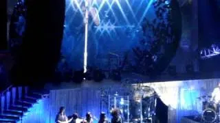 Whitney Houston i will always love you live @ Arena Genève 10.05.2010.MPG