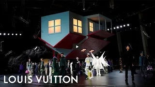 Men’s Fall-Winter 2022 Show in Bangkok | LOUIS VUITTON