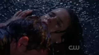 One tree hill 8x11 scene (Brooke, Nathan, Julian, Haley, Jamie)