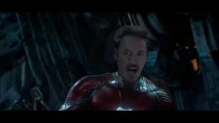 Escenas graciosas de los Avengers