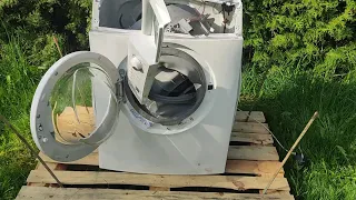 Self destruction ZANUSSI washing machine - unbalanced spin