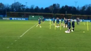 Torschuss FC Schalke Training