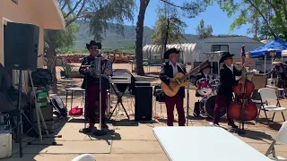 Flor hermosa- Navajo Norteño