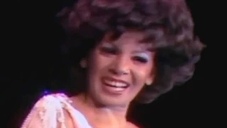 Shirley Bassey - Never Never Never (Grande Grande Grande) (1976 Live in Melbourne - Song 8)