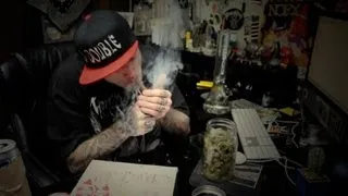 Kottonmouth Kings D-Loc E-40 Function Remix (Smoke Something)