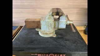 Restoration of a Rusty 4” Columbian bench vise