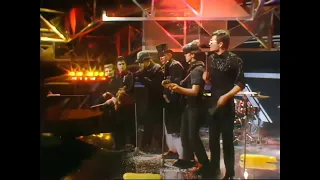 Madness - Baggy Trousers (TOTP 1981)