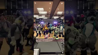 Let’s bring this trend back! Harlem Shake Furries #furries #fursuiter #fursuits #harlemshake