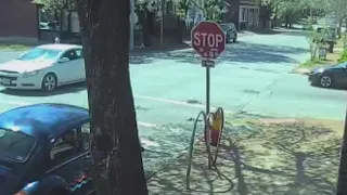 Video captures wild moments at busy St. Louis intersection