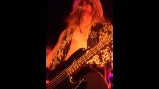 Duff bass solo