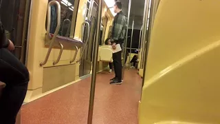 Dans le métro de Toulouse/ In the Toulouse metro