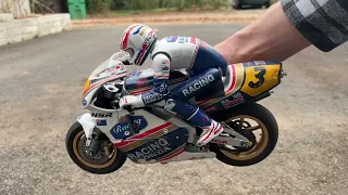 KYOSHO NSR500 RC MOTORCYCLE 1:8 scale