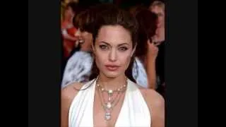 Angelina Jolie - Oscars Style