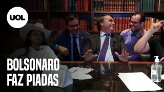 Ao lado de criança, Jair Bolsonaro faz piadas sobre gordo e misoginia