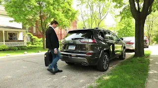 2019 Jeep Cherokee Park Assist Demonstration