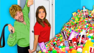 8 FAÇONS DE FAIRE PASSER DES BONBONS DEVANT SES PARENTS !