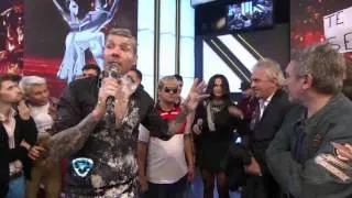 Showmatch 2014 - Charango cantó y detrozó una canción de Rodrigo