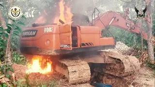 Intervención militar y destrucción de maquinaria utilizada en actividades de minería ilegal.