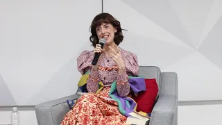 Irene Vallejo nos habla sobre el papel de las mujeres en el mundo de los libros.📖👩