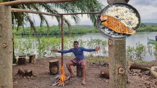 CONSTRUINDO NOSSO PRIMEIRO ABRIGO E PREPARANDO NOSSO ALMOÇO