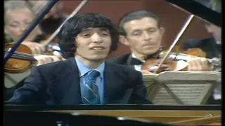 Murray Perahia - Chopin piano concerto no.1 in E minor - 2nd mvt - 1972