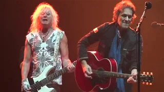 "TWO STEPS BEHIND" - Def Leppard @Baltimore Royal Farms Arena 6.16.18