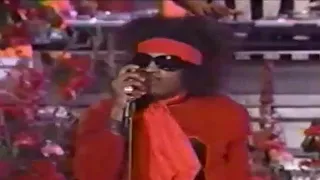 OutKast Perfroms Hey Ya / Love The Way You Move Live At The Vibe Awards