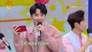 《快乐大本营》张新成CUT：真·淡定Boy！邢昭林被架走，张新成还在唱歌 Happy Camp【湖南卫视官方频道】