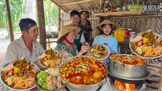 Bún Sườn Măng Chua, Nấm Mỡ | Quán Ăn Sáng Gia Đình Nhộn Nhịp Đông Vui ||Sour Ribs Vermicelli