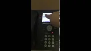 Avaya 9608 button features