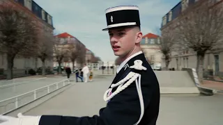 Une journée dans la peau d'un sous-officier lors de sa cérémonie • École de Gendarmerie de Montluçon